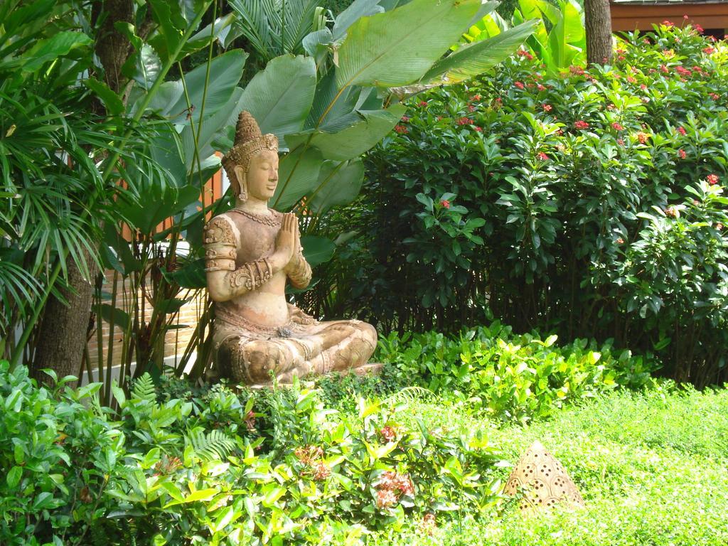 Pa Sak Tong Hotel Chiang Rai Bagian luar foto