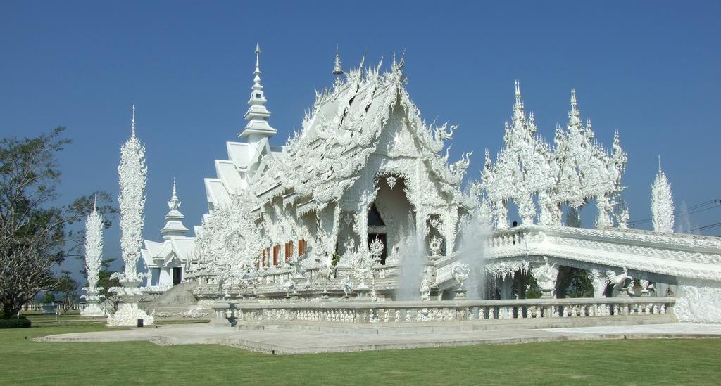 Pa Sak Tong Hotel Chiang Rai Bagian luar foto